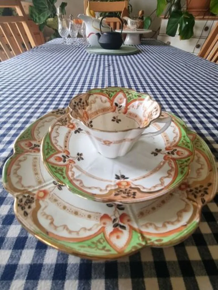 Vintage DUCHESS China set 3 pieces - Image 2
