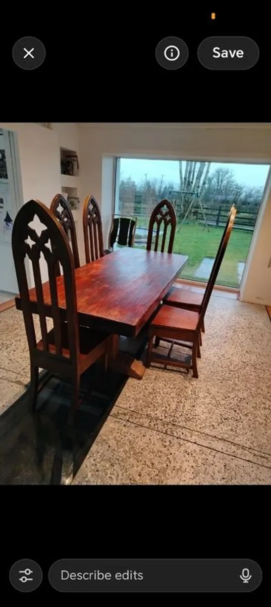 Dinning Table