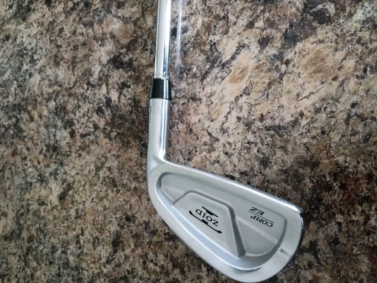 Mizuno Comp EZ 2 Iron. Immaculate. - Image 2