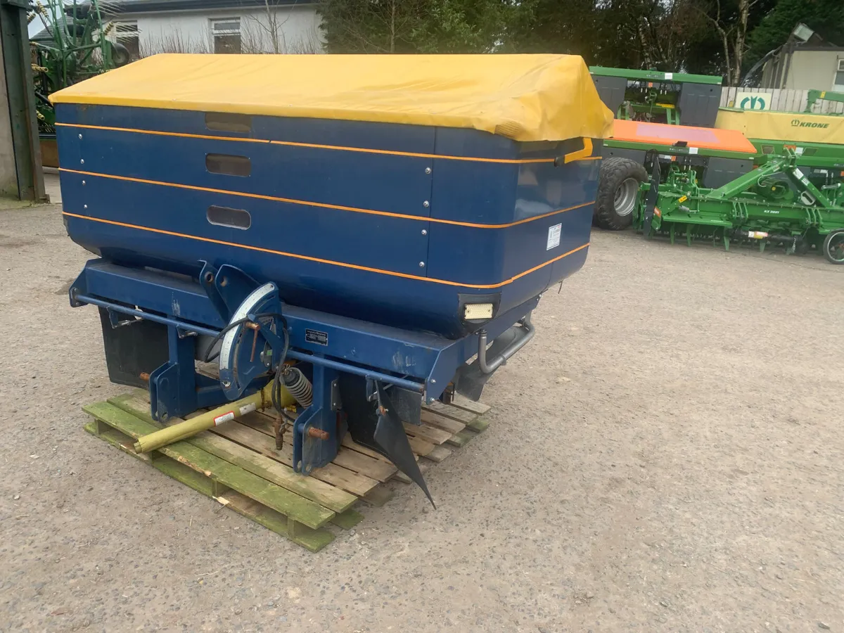 Bogballe Fertiliser spreader - Image 4