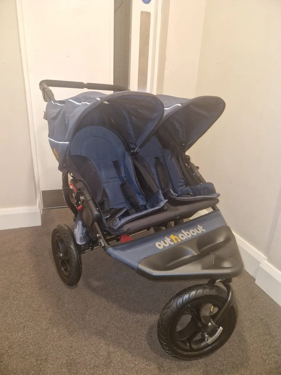 Out N About Double stroller - Image 3