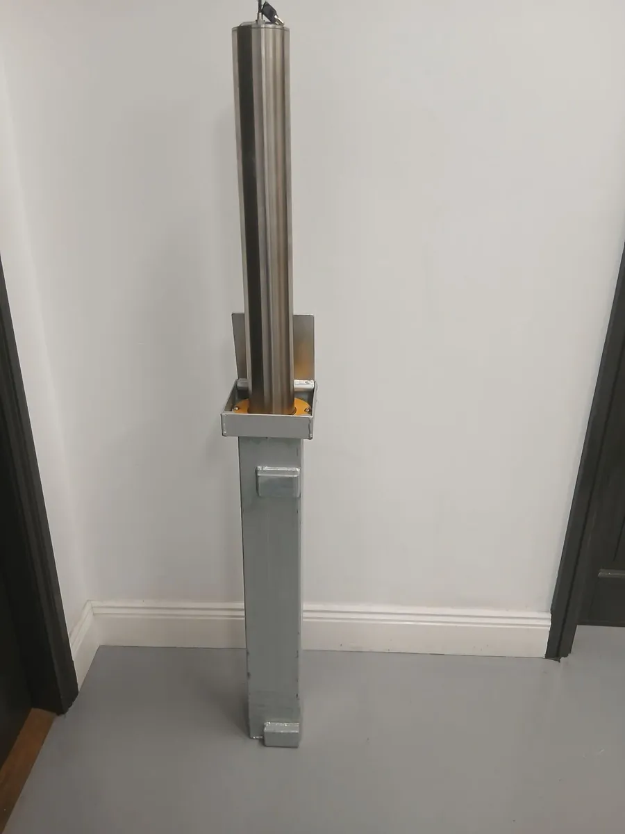 Driveway Bollards   Secure your Driveway - Image 3