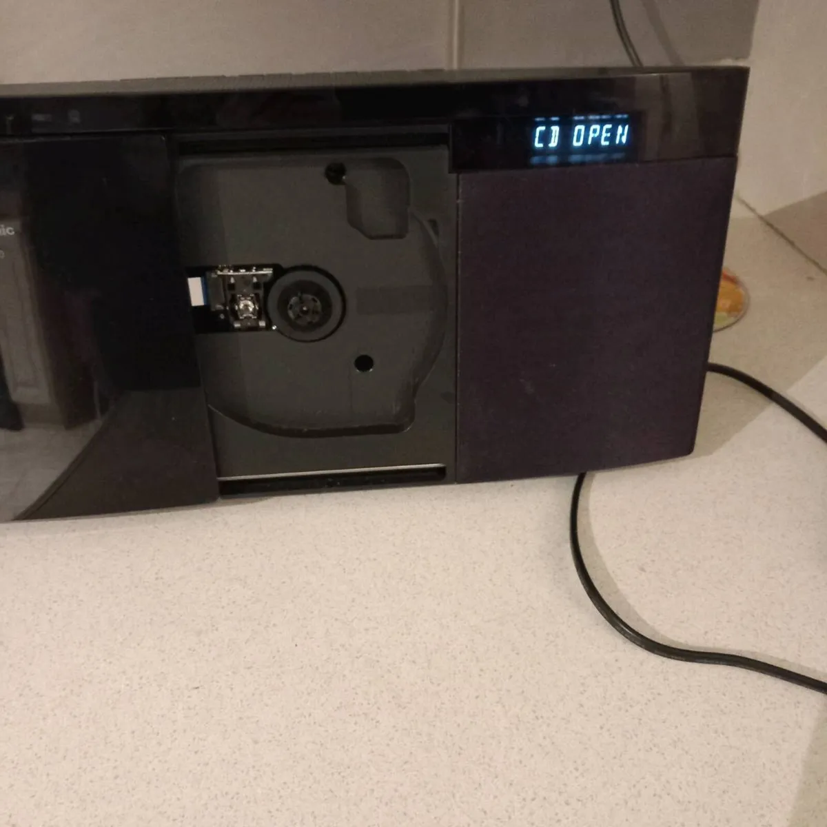 Panasonic SCHC 200  Hi_Fi with CD, blue - Image 2