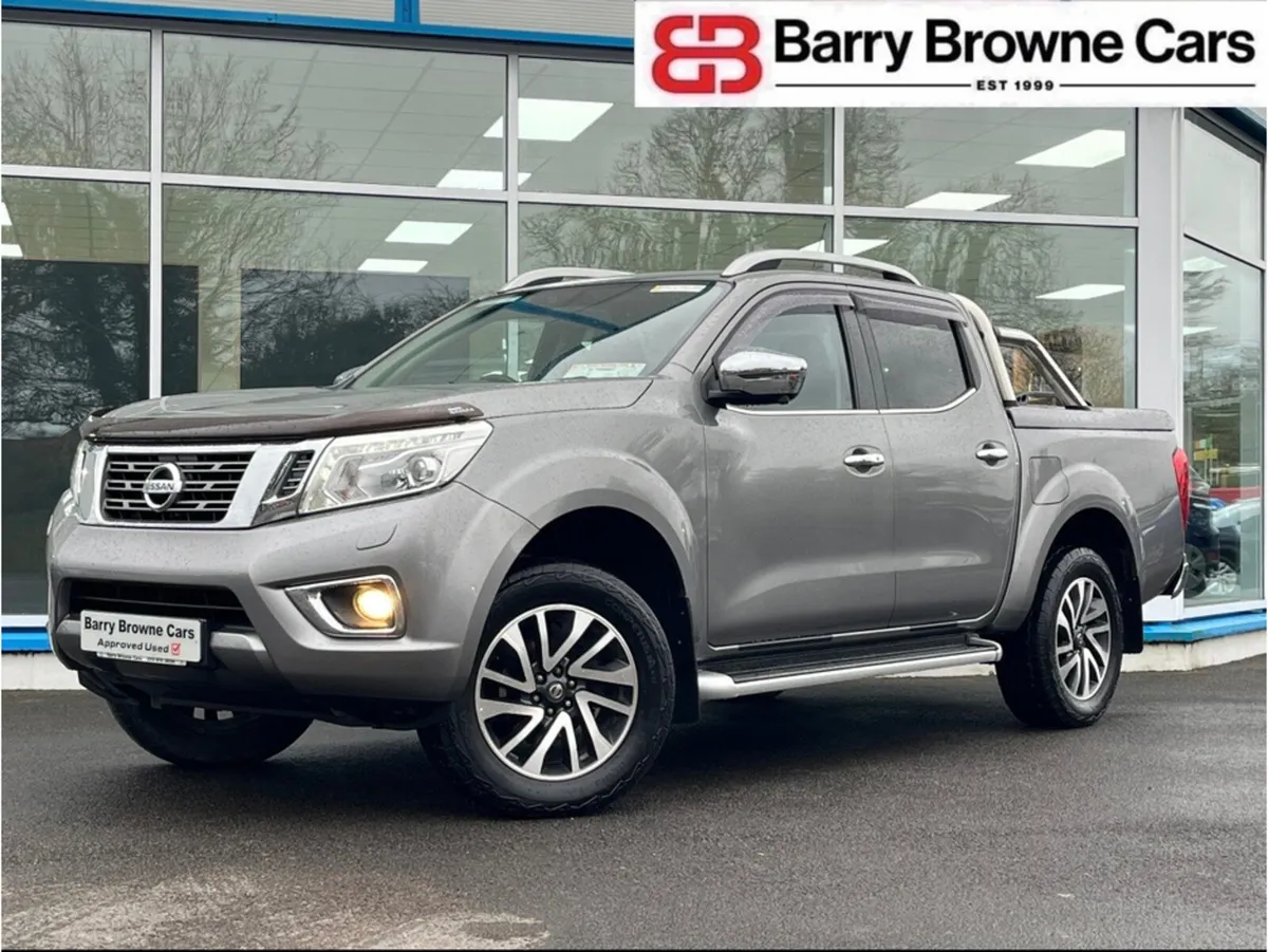 Nissan Navara 2.3 LE LEATHER CREW CAB 190 4DR