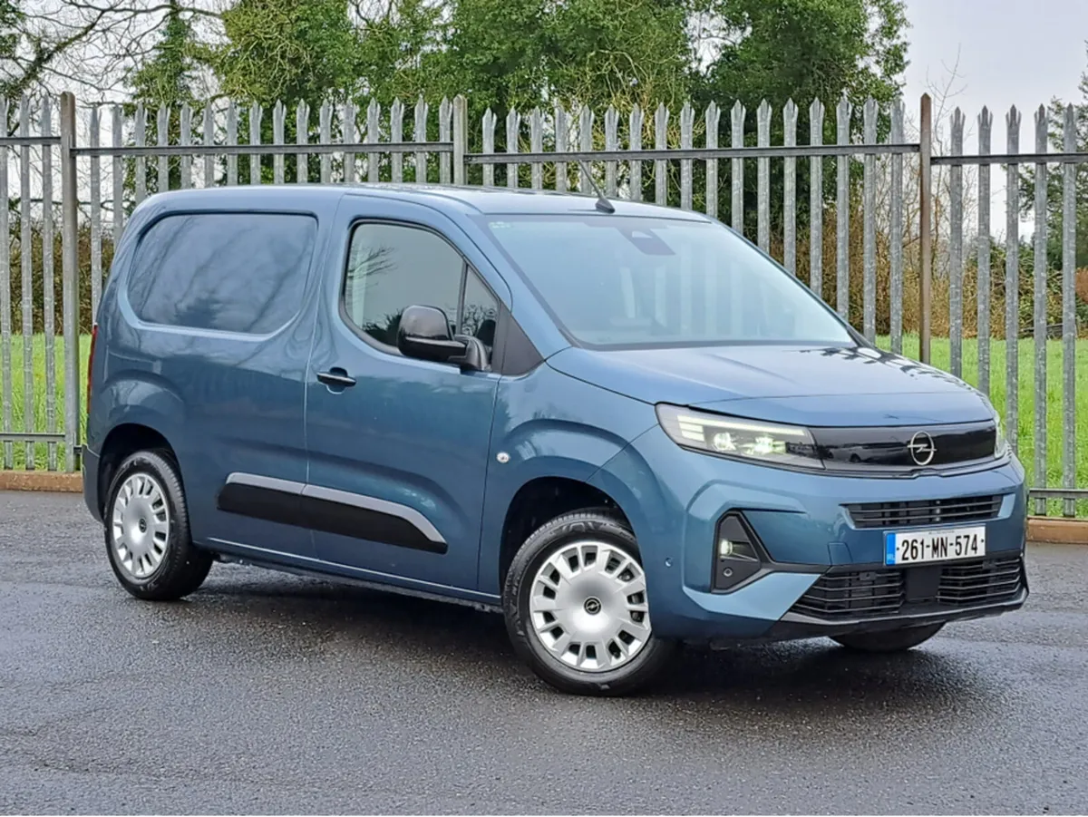 Opel Combo SPORTIVE L1H1 1.5TD 100BHP **TOP SPEC** - Image 2