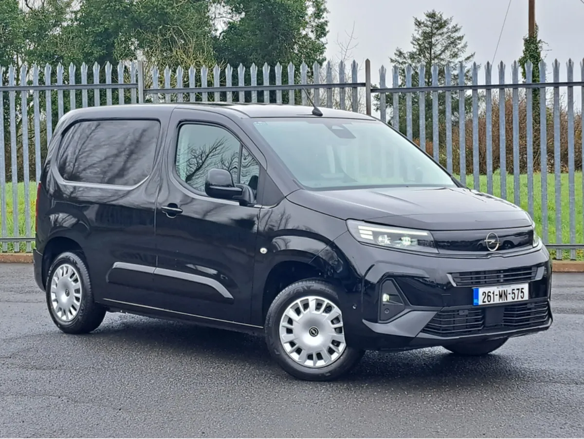 Opel Combo SPORTIVE L1H1 1.5TD 100BHP **TOP SPEC** - Image 2