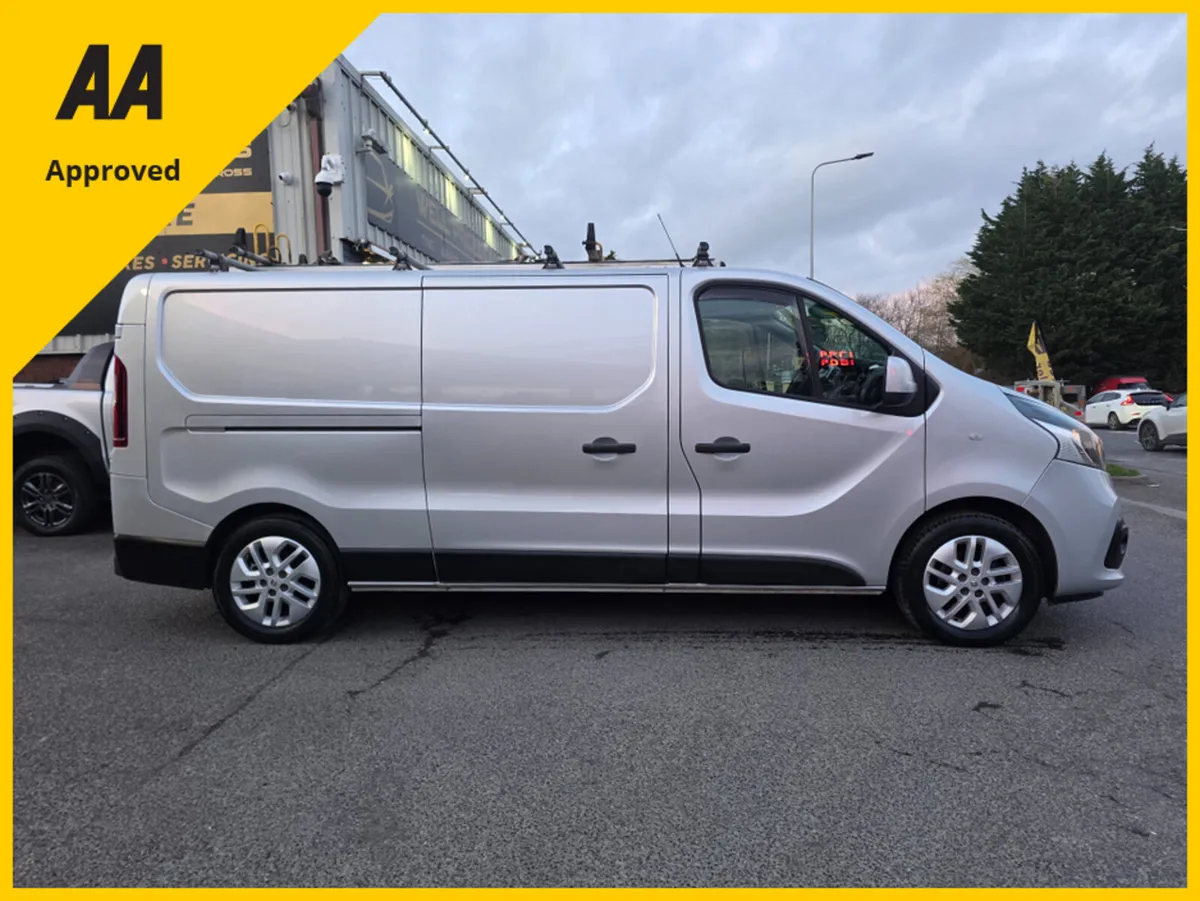 Renault Trafic LL29 ENERGY DCI 125 SPORT PANE - Image 2