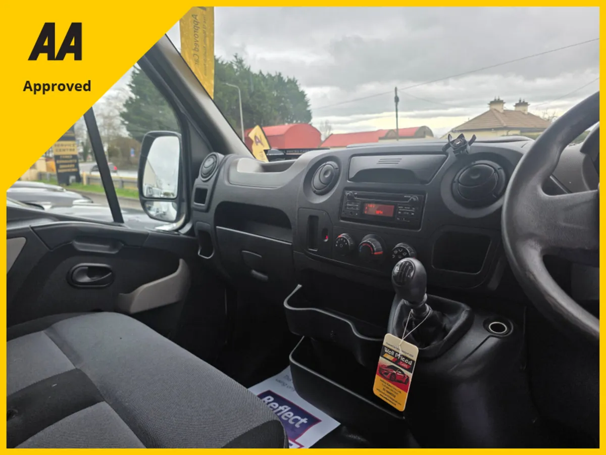 Nissan NV400 L3 H2 FWD 125 CREWCAB 6 SEATS - Image 4