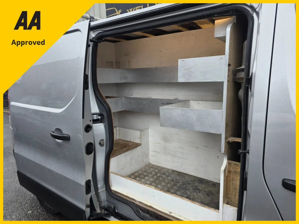 Renault Trafic LL29 ENERGY DCI 125 SPORT PANE - Image 3