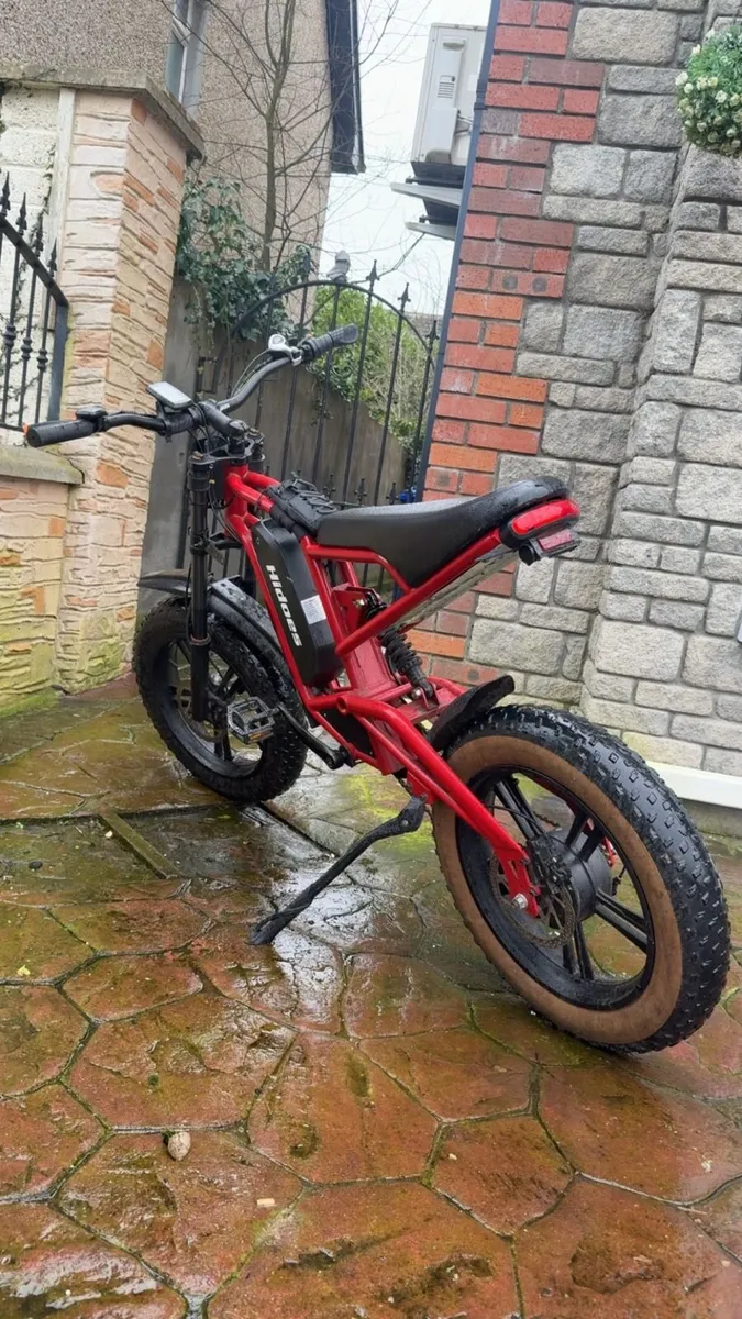 Red hidoes B6 electric bike - Image 2