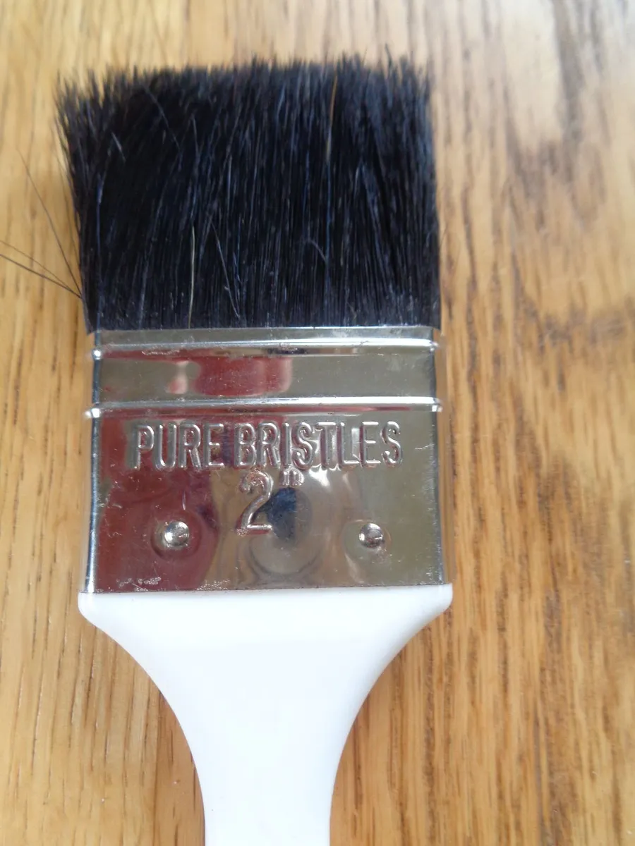 Dosco V7 2" Pure Bristle Paint Brushes x 2 - Image 3