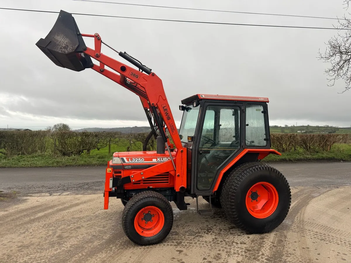 Kubota Compact Tractor - Image 1
