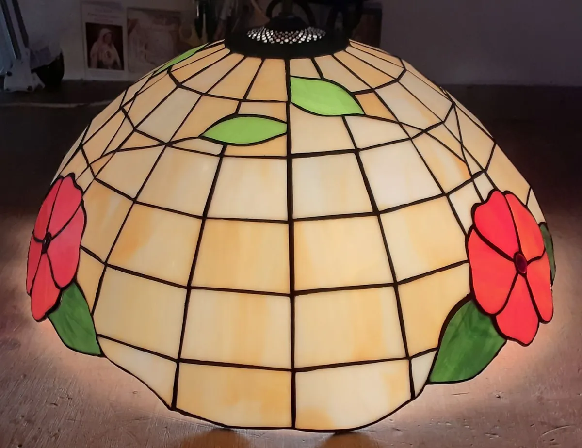 "TIFFANY" Stained Glass Ceiling light. - Image 2
