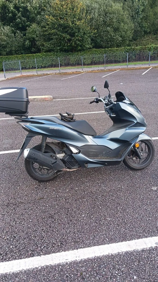 Honda PCX 125 222 no texts - Image 2