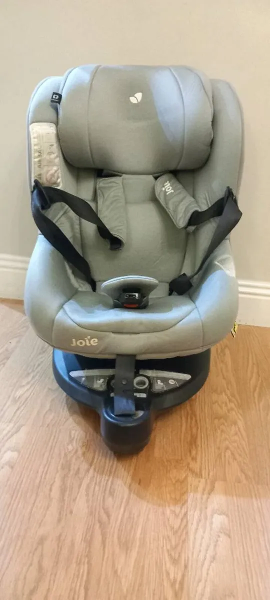 Joie car sear - Image 1