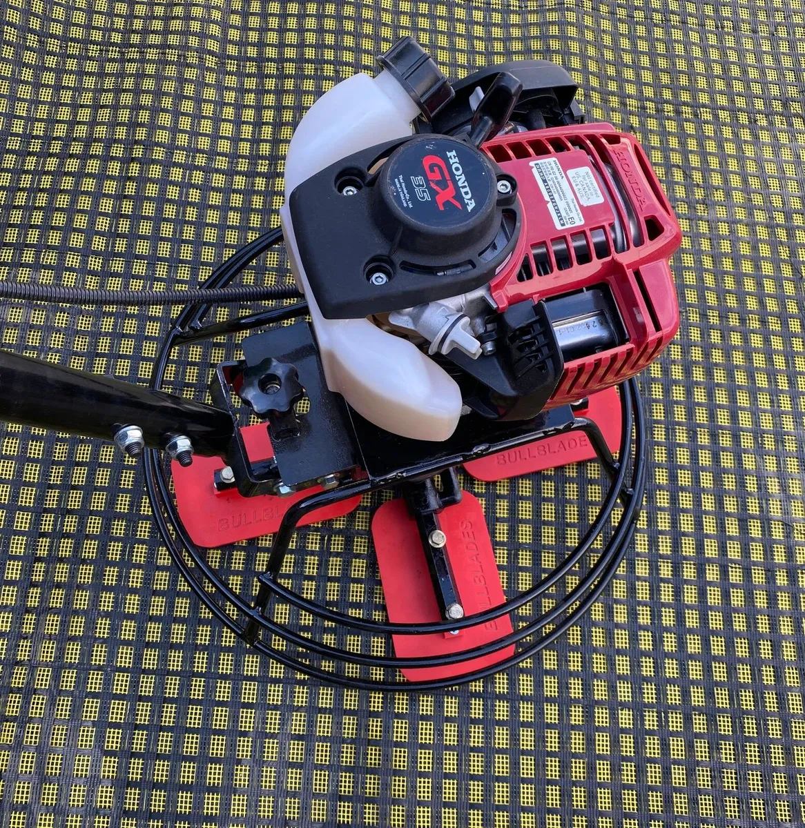 Resin power trowel - Image 3