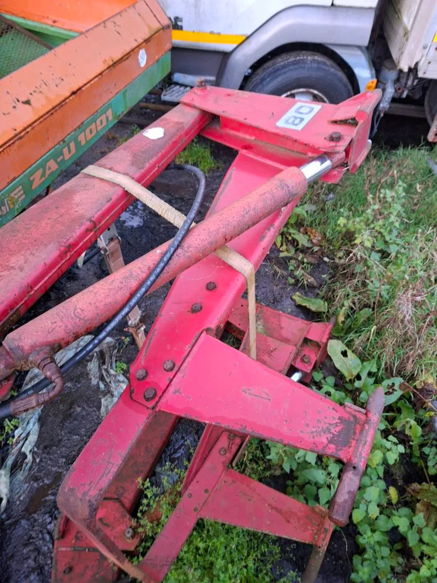 Massey 80 power loader