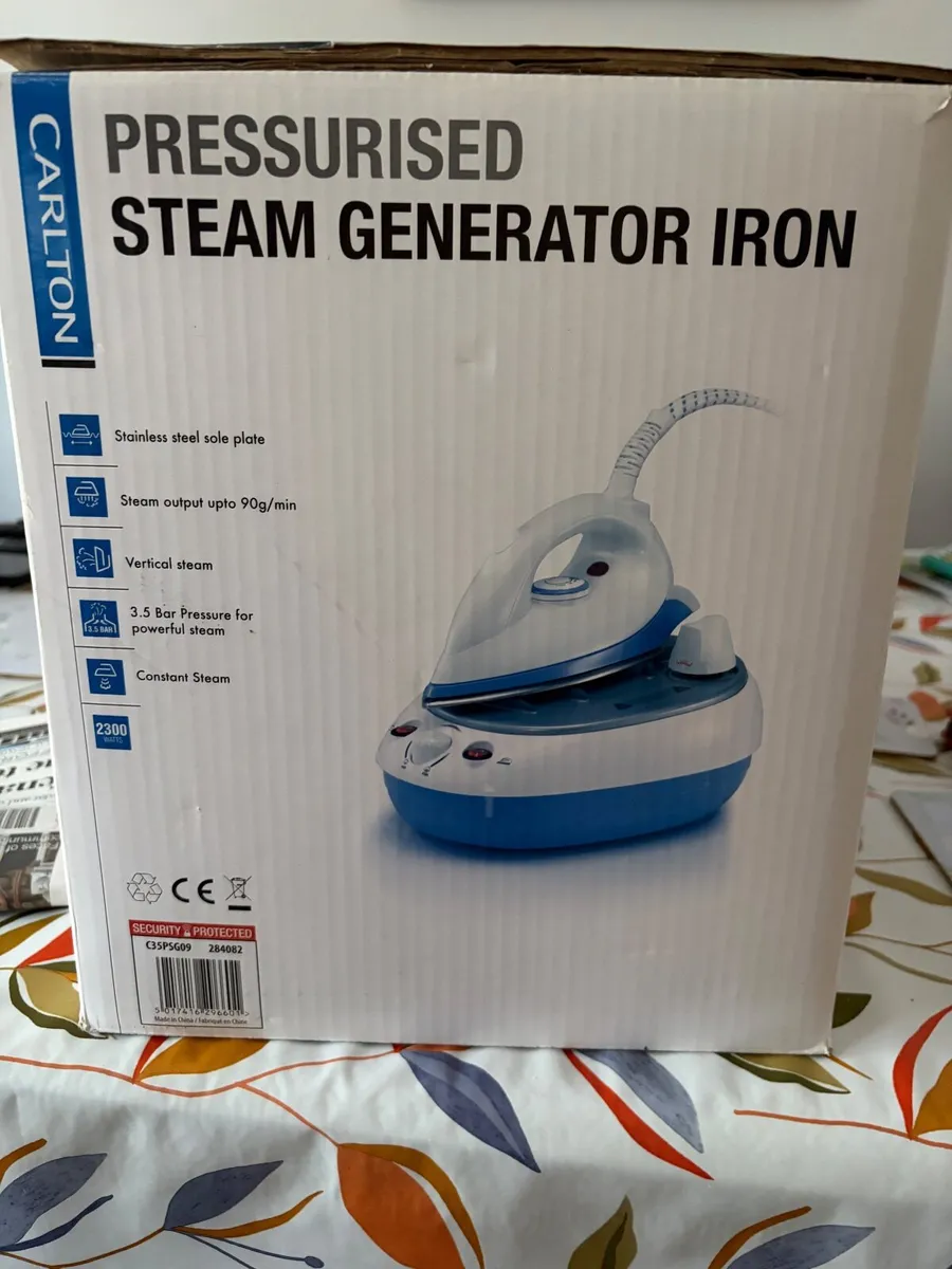 Pressurised Steam Iron - Image 2