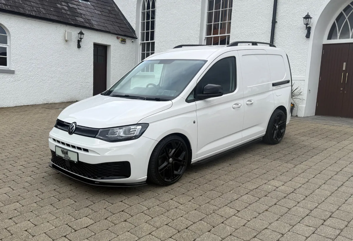 Volkswagen Caddy 2021 - Image 2