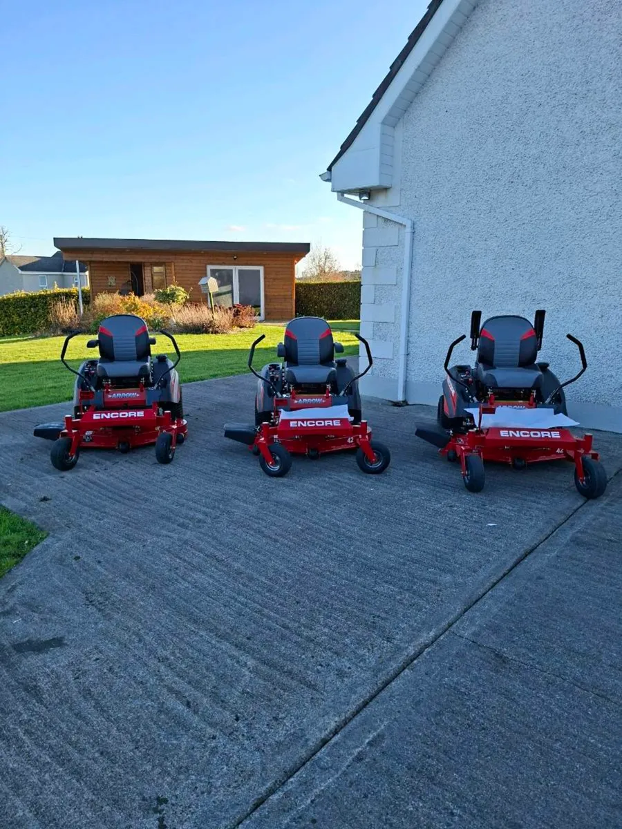 Encore lawnmower - Image 1