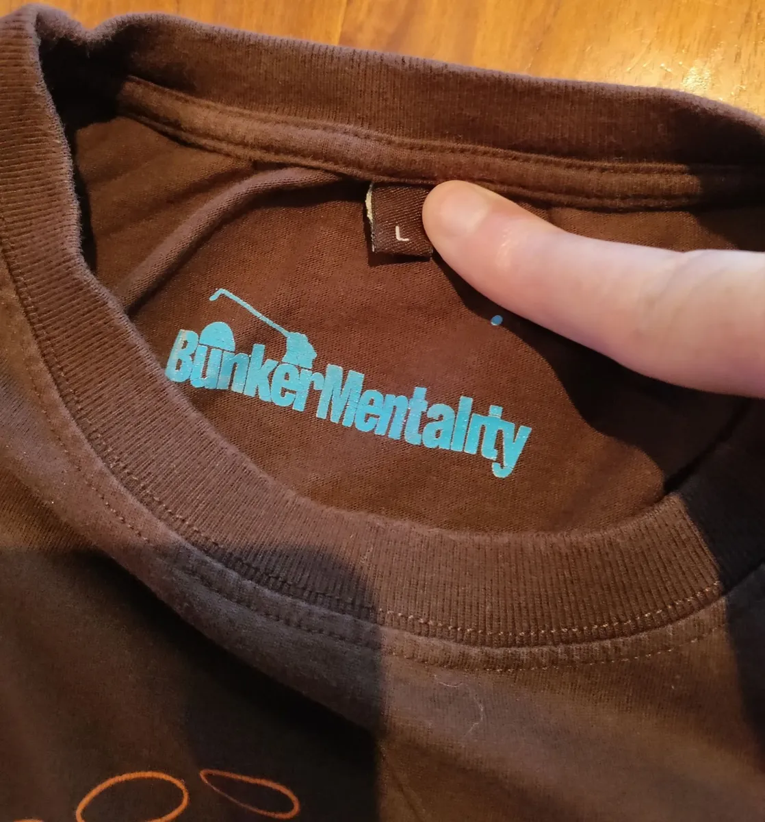 Bunker Mentality Golf Ball T-shirt L - Image 4