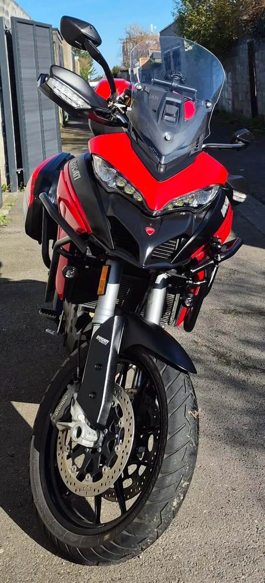 Ducati Multistrada V2S - Image 3