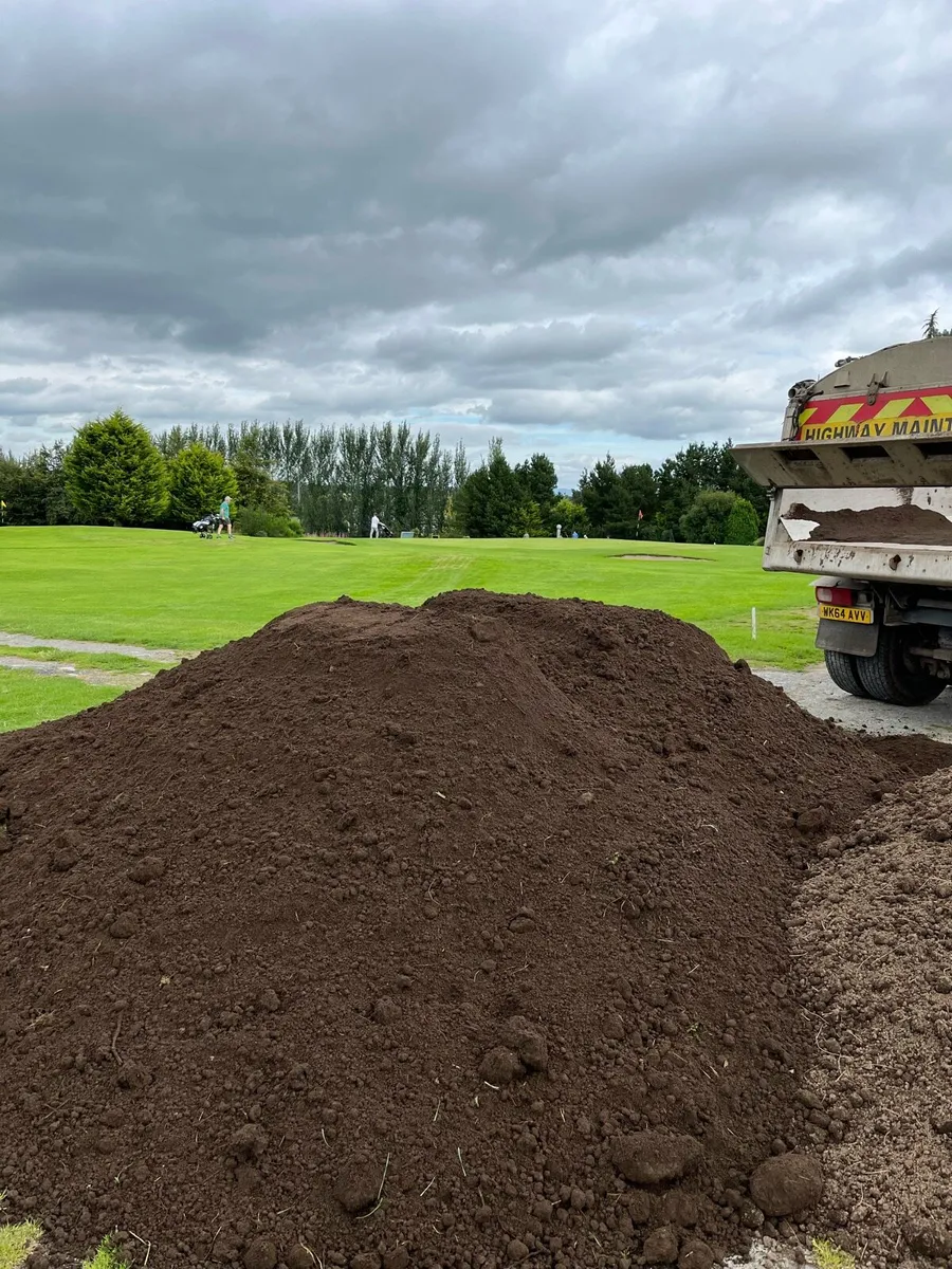 Screened top soil - Image 4