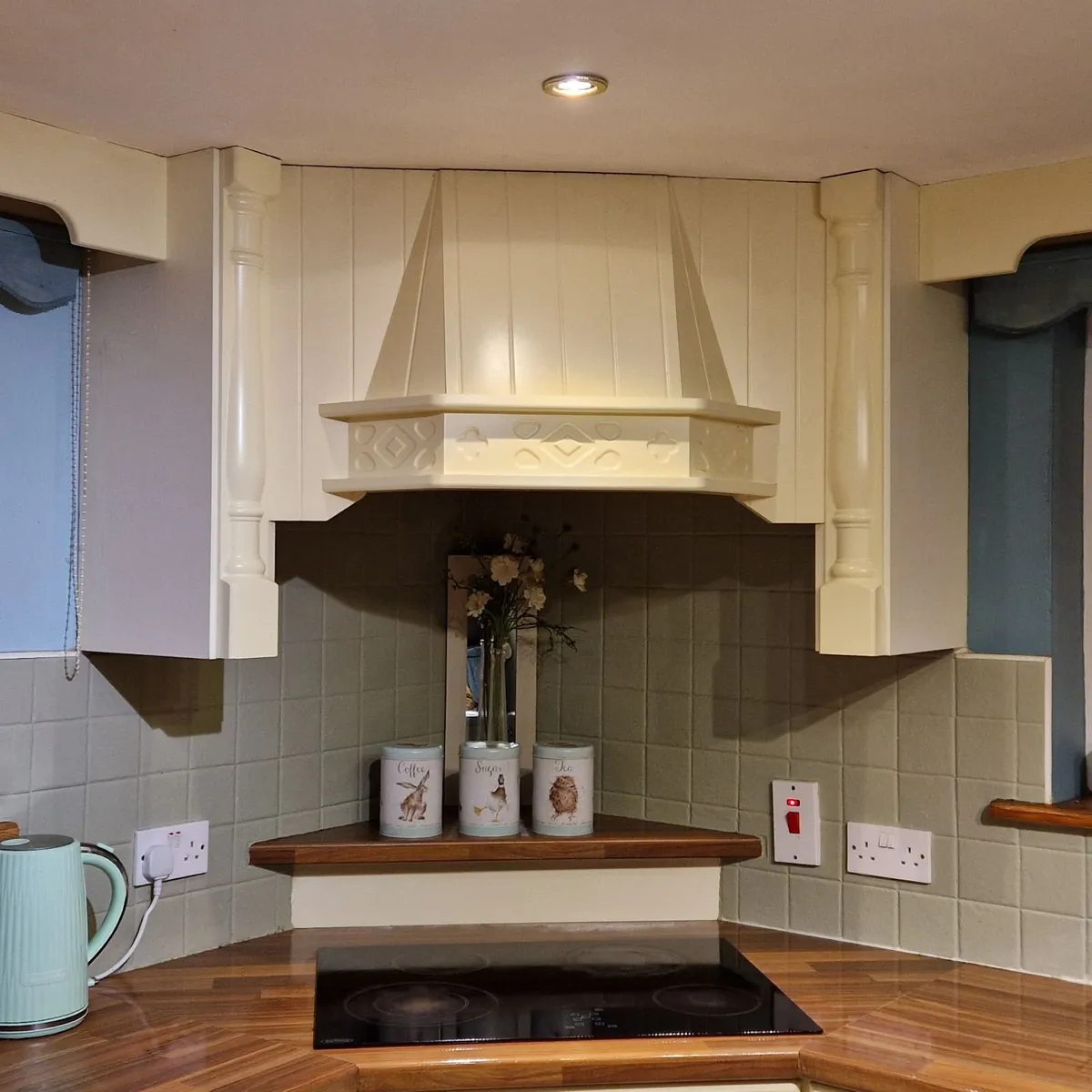 FREE Kitchen hood - Image 1