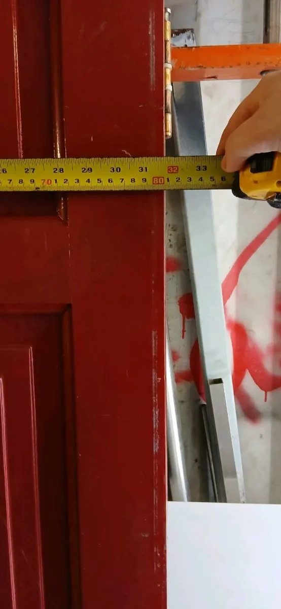 External door - Image 3