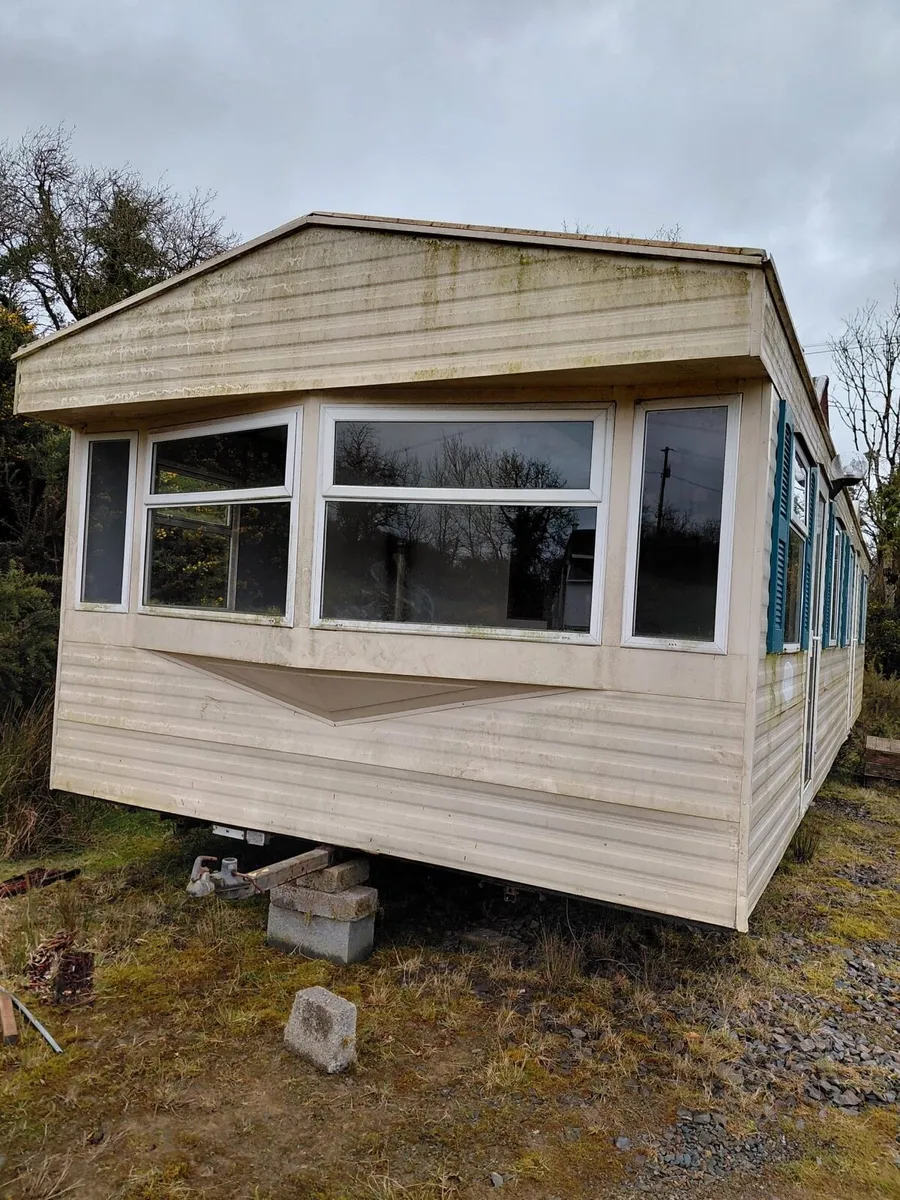 Mobile home - Image 1