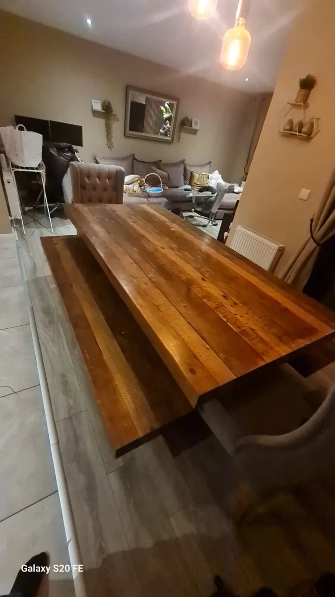 Dining table - Image 4