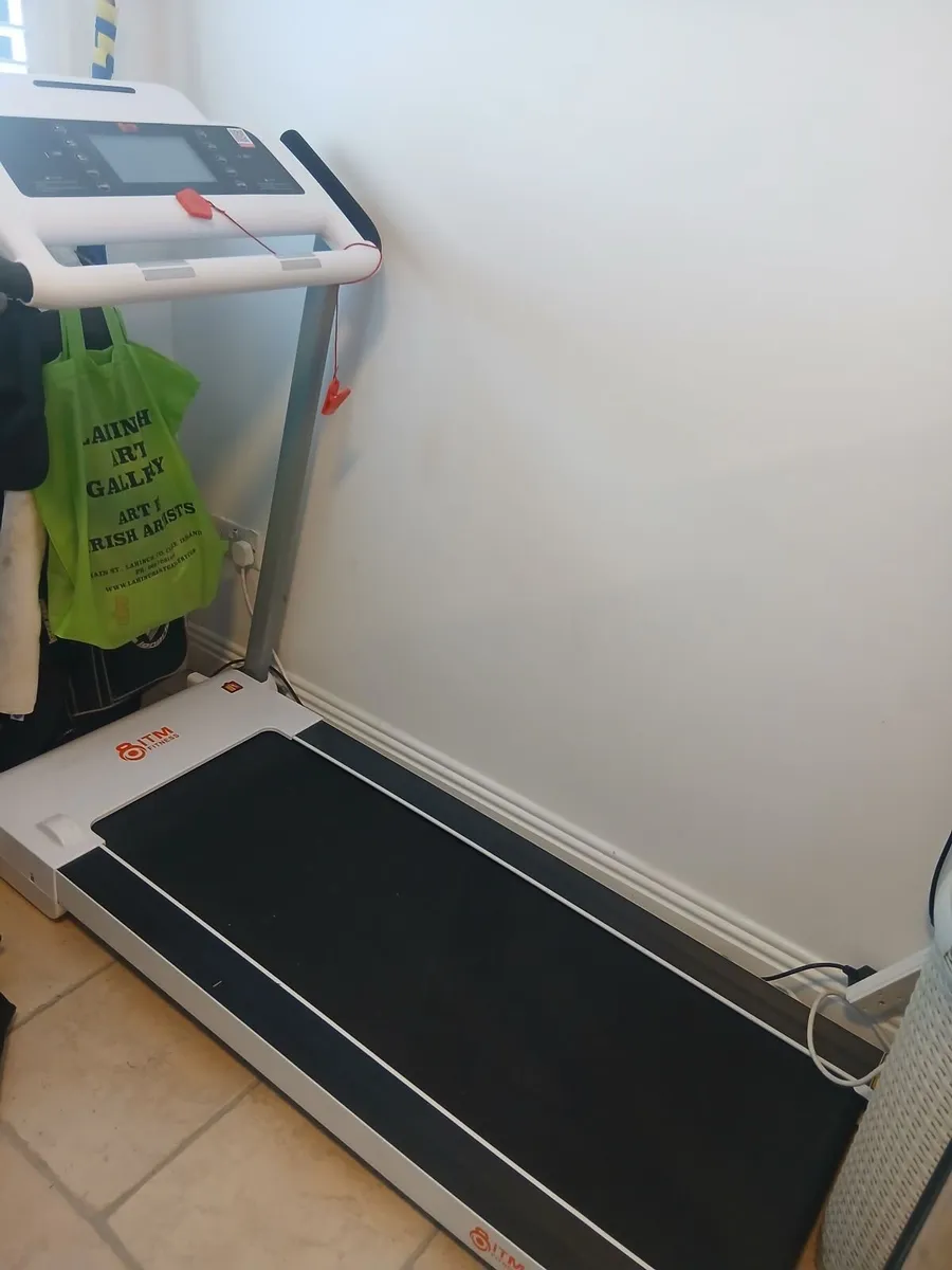 Treadmill - Image 2