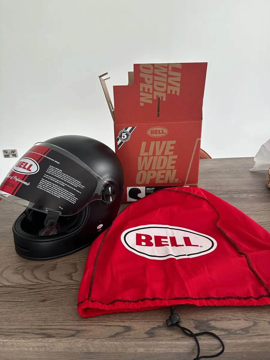 Bell Bullitt - Image 1