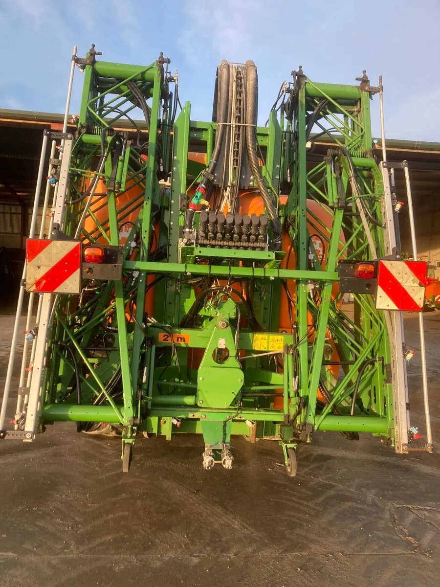Amazone sprayer - Image 2