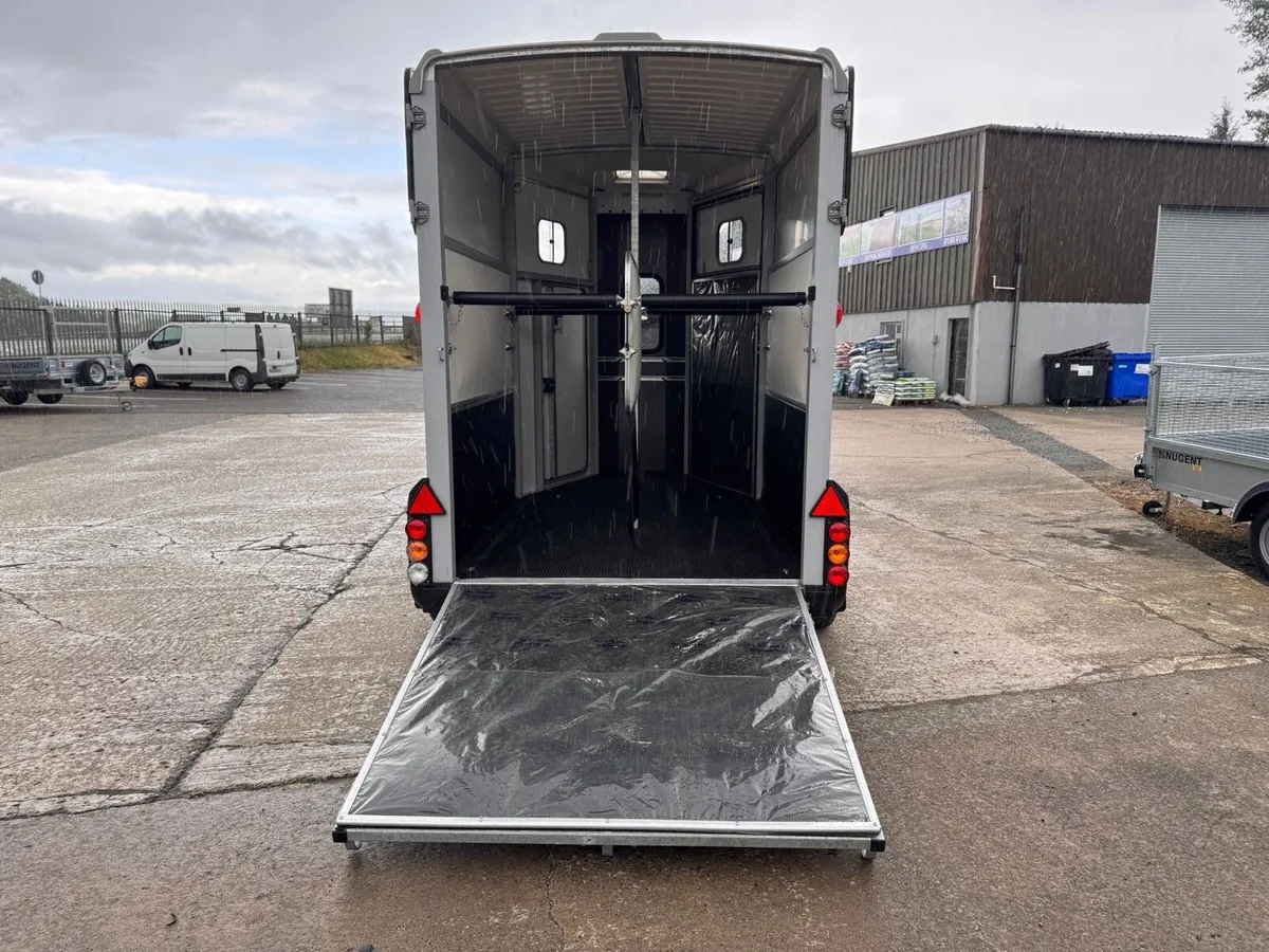 New Horsebox - Image 3