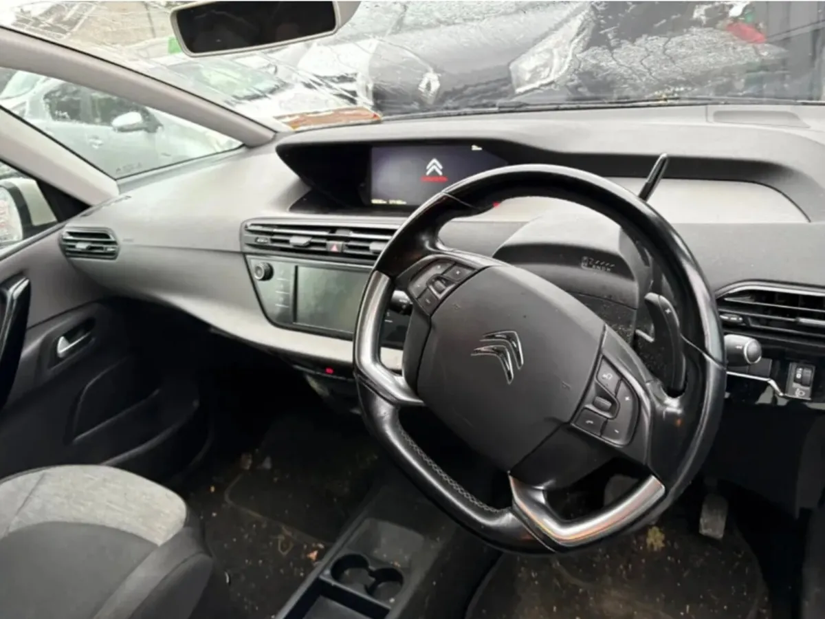 2017 Citroen C4 Picasso 1.6 Diesel Automatic - Image 4
