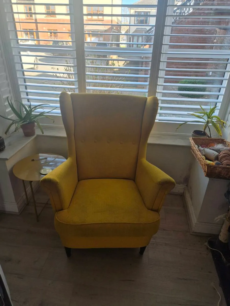 Armchair and foot stool - Image 1