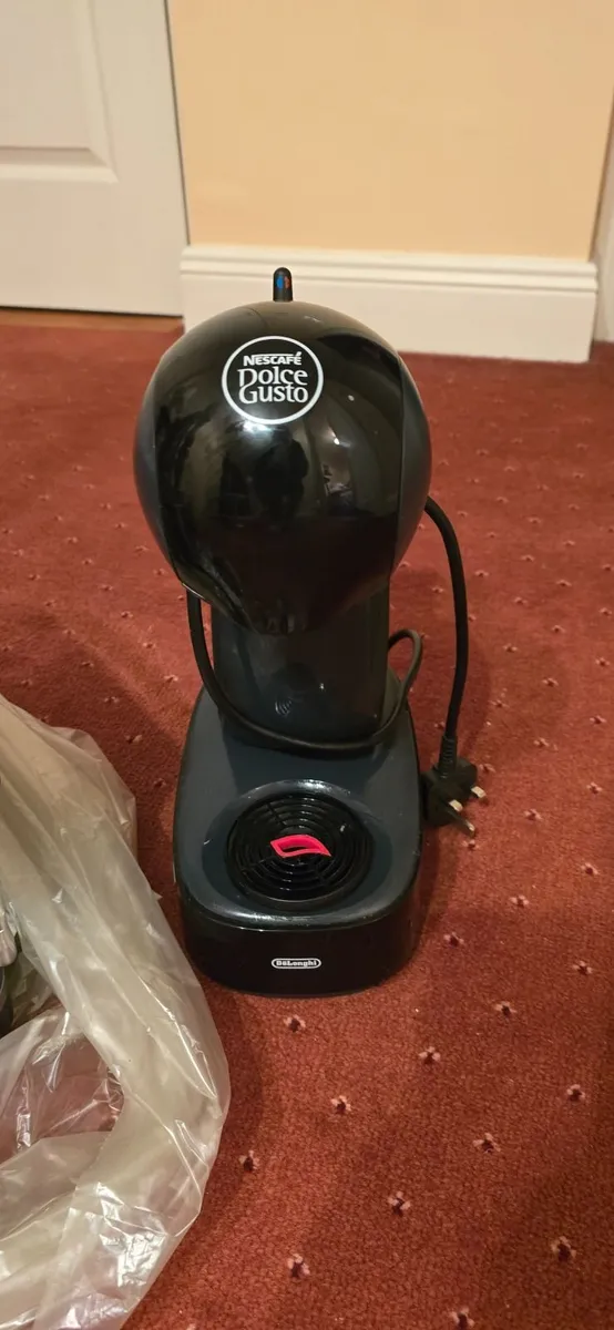 Dolce Gusto Coffee Machine