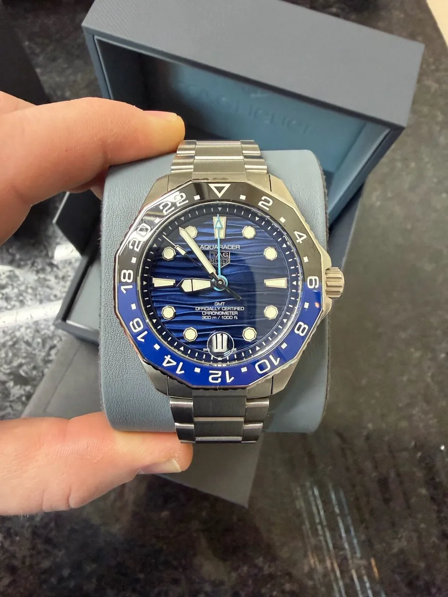 Tag Heuer Aquaracer professional 300 GMT - Image 3