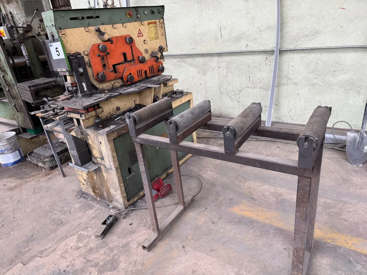 UNIMAC MINIMAC 60T 3-PHASE IRON WORKER - Image 1