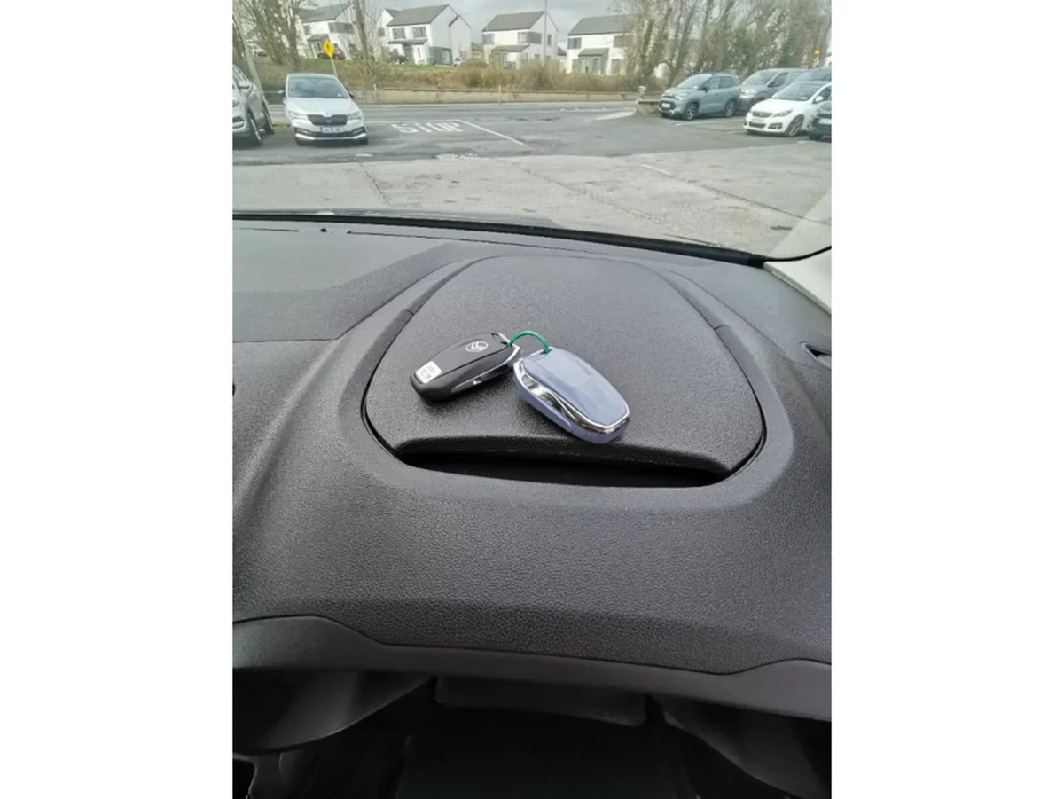 Citroen Berlingo LX PLUS BLUEHDI 100 M - Image 2