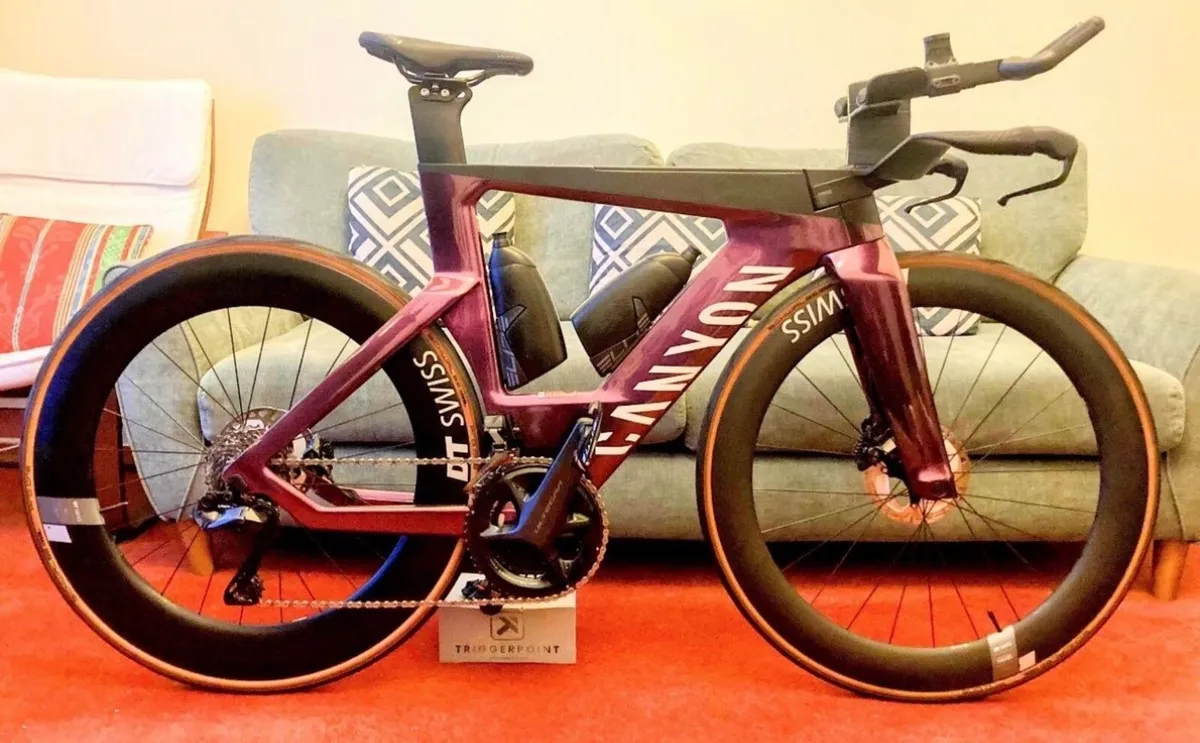 Canyon CF SLX 8 Di2 - Image 1