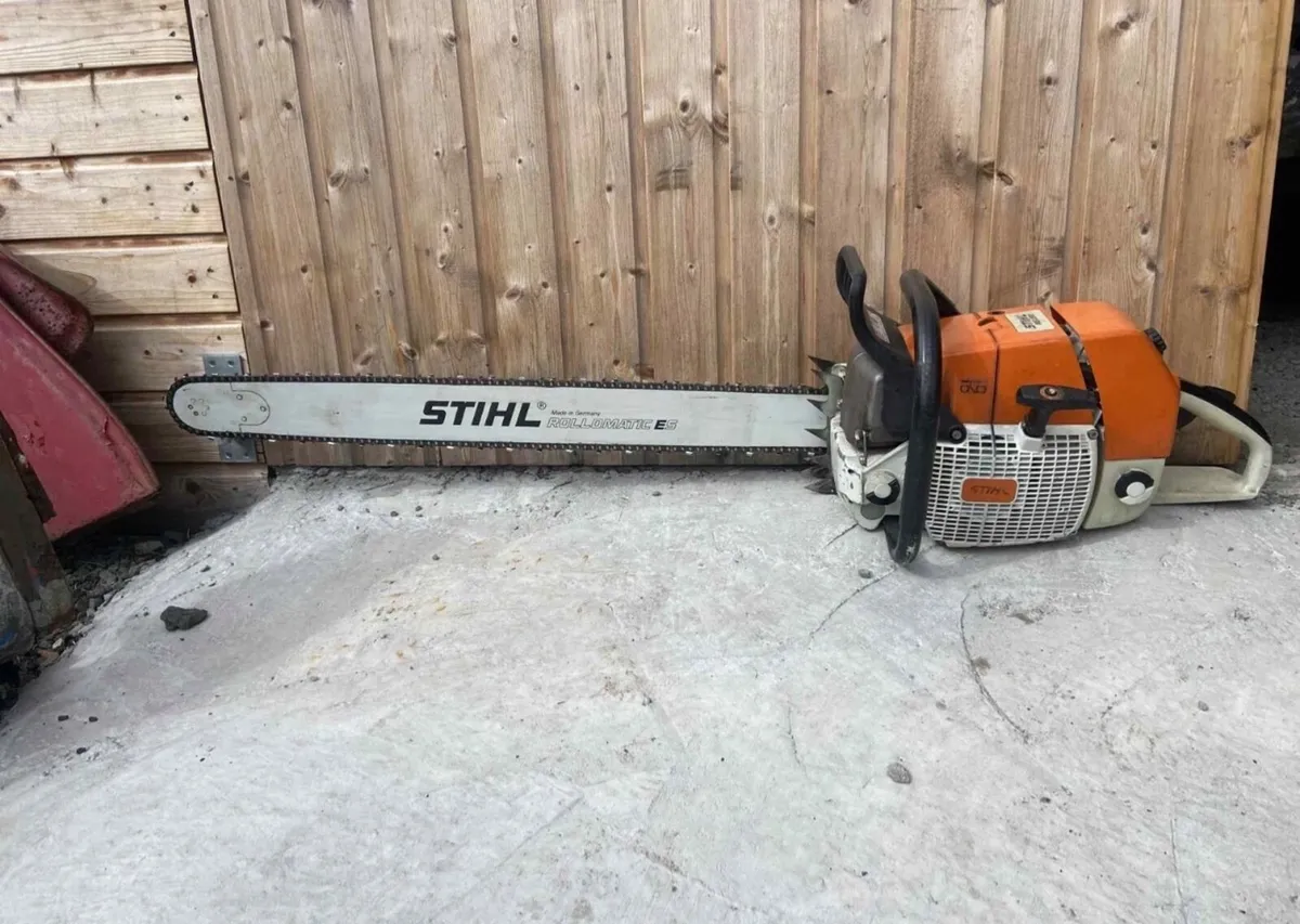 Stihl MS880 Chainsaw (x2) - Image 1