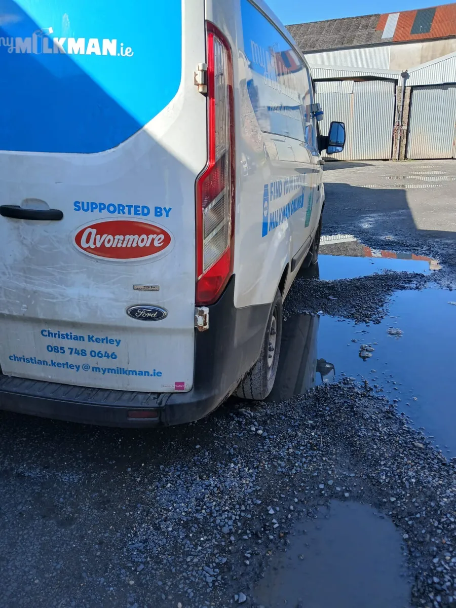 Ford Transit Custom 2013 - Image 2