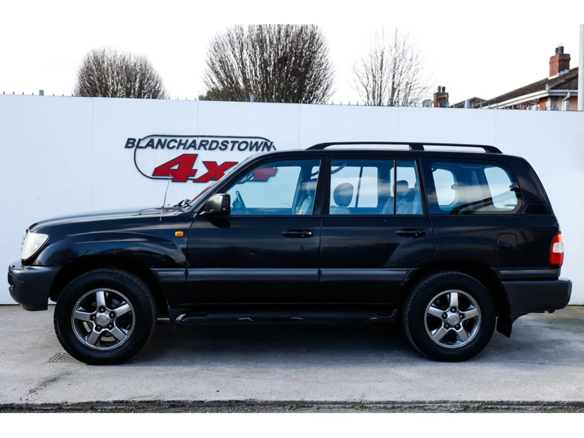 Toyota Land Cruiser 4.2 TD AMAZON 201BHP Crewcab - Image 3