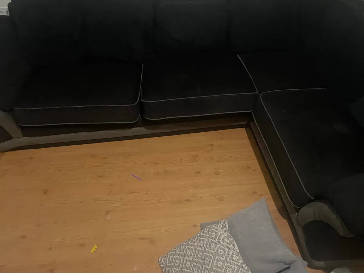 Corner suite, arm chair and cushions - Image 3