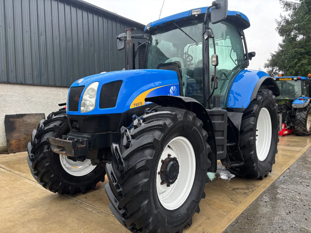 2008 New Holland T6070, 8100hrs - Image 4