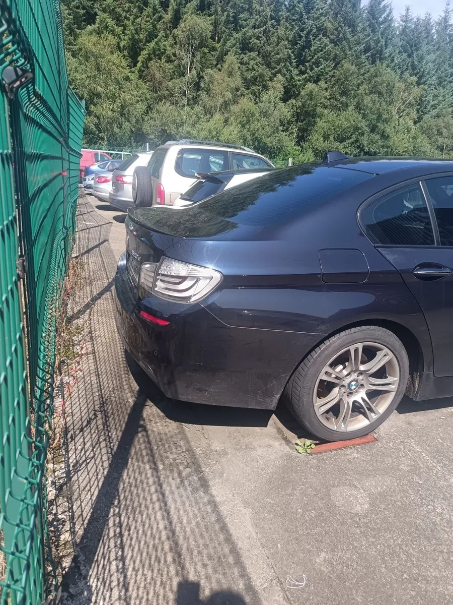 BMW 5-Series 2012 - Image 4