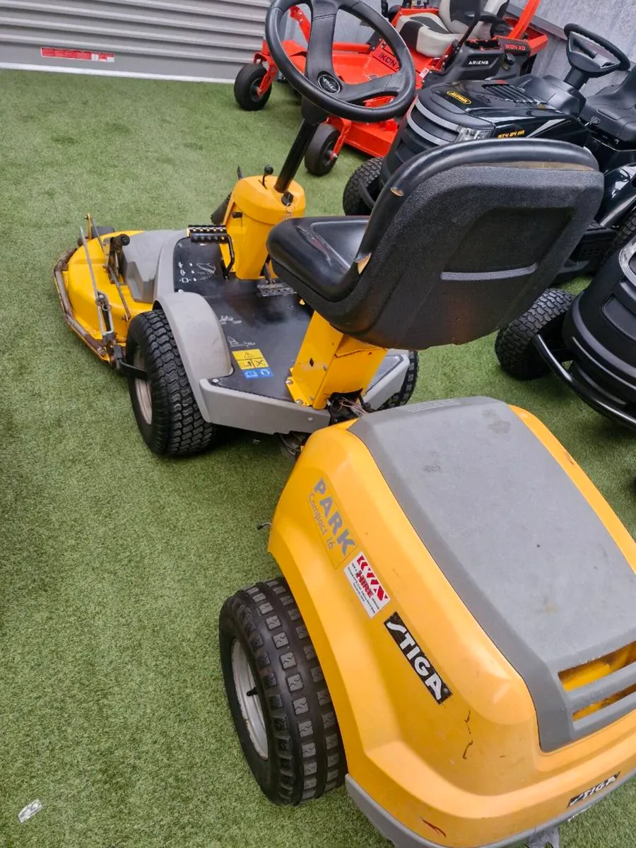Stiga Park Lawnmower - Image 3