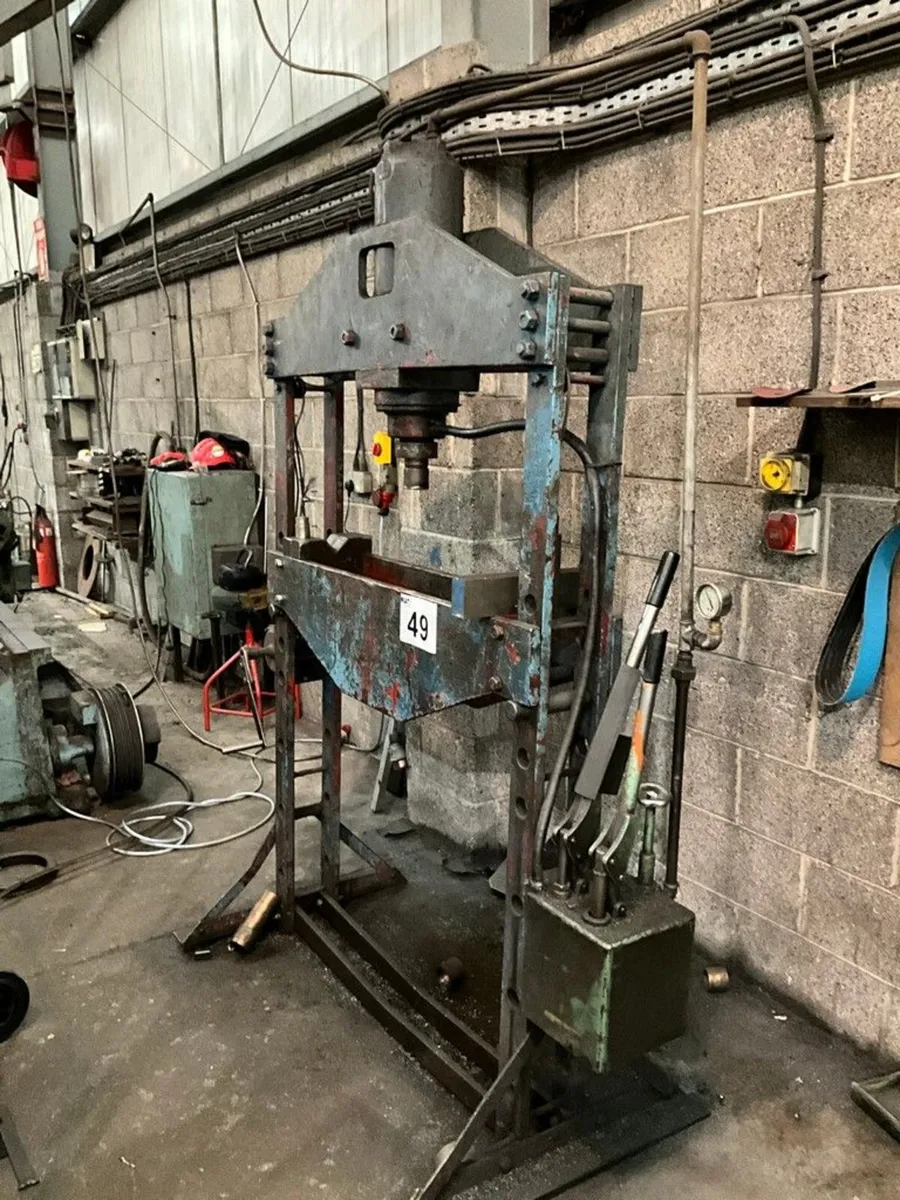 HYDRAULIC WORKSHOP PRESS - Image 1